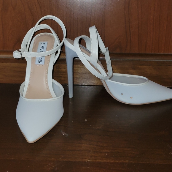 Womens Steve madden heel - Picture 2 of 5